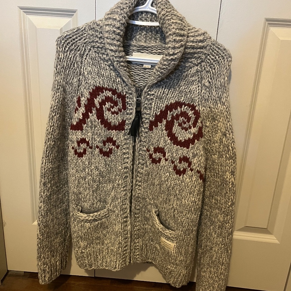 Aritzia Wool Sweater